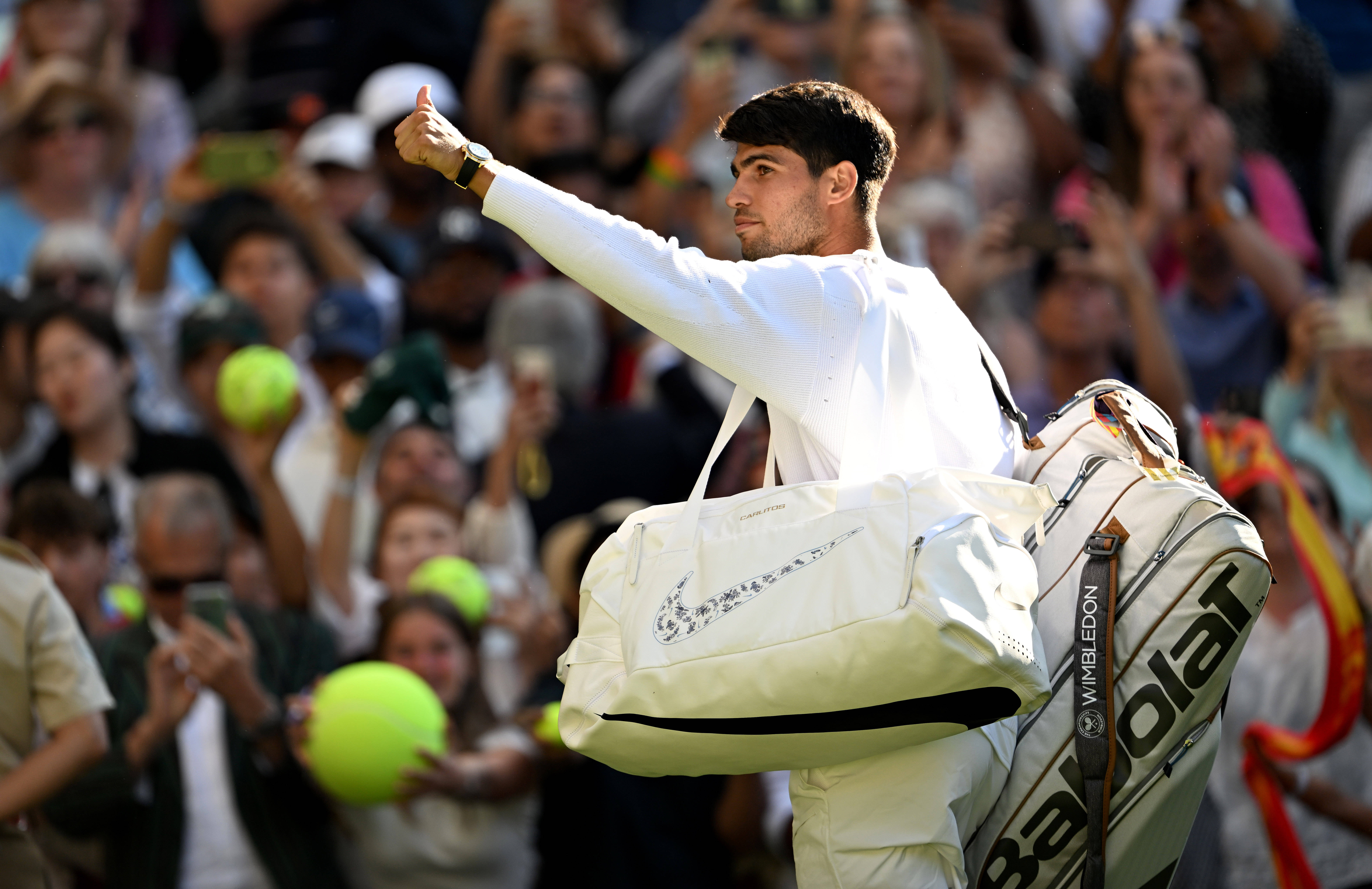 德国网球队险胜世界网球队，阿尔卡拉斯三分雨点燃全场的简单介绍