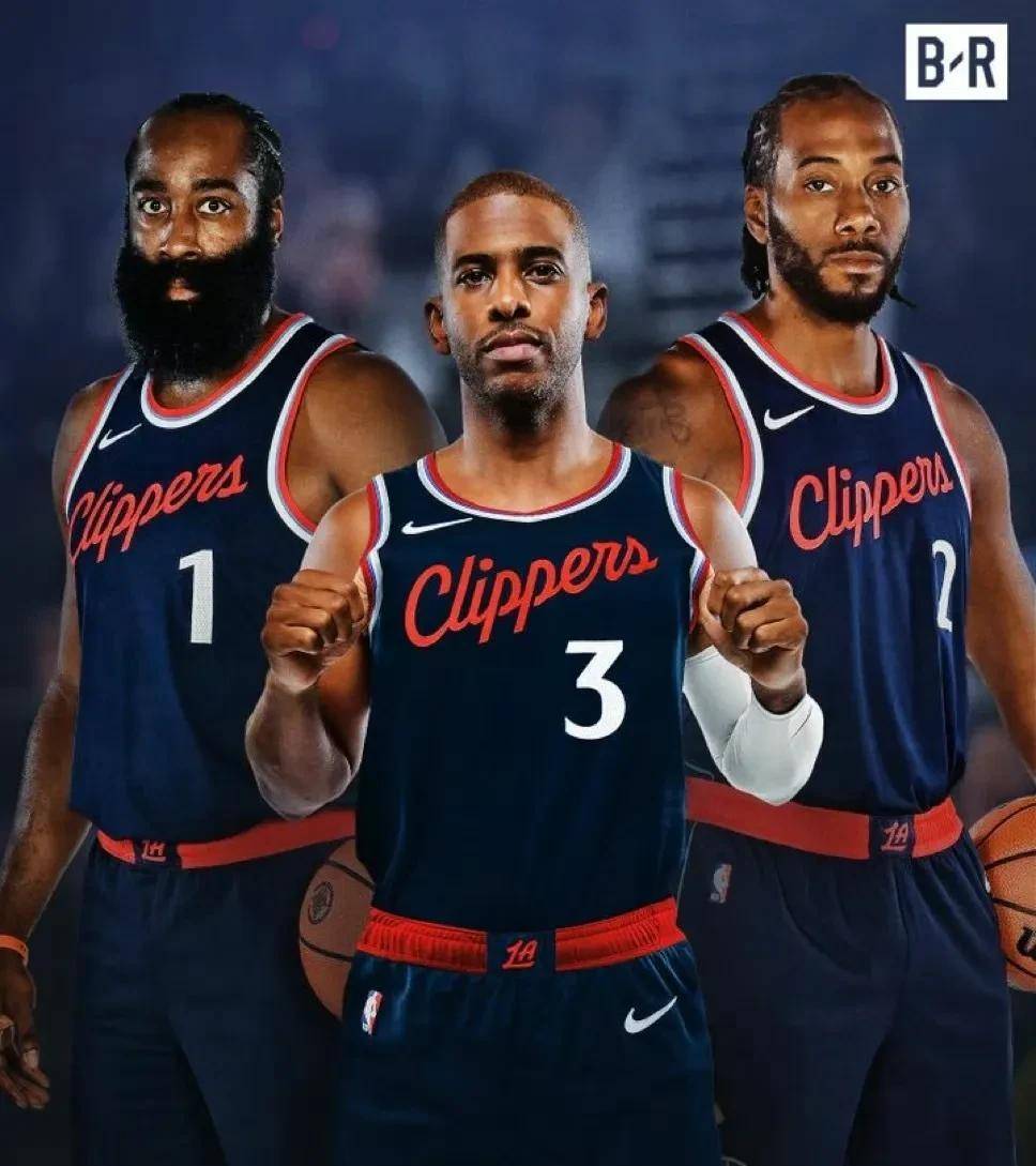 广州队横扫尼克斯，保罗点燃赛场