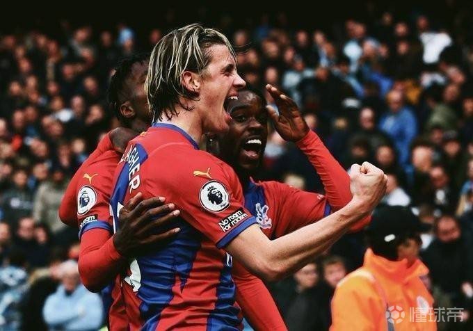 包含北美洲足球明日之星选拔营开启,年轻球员积极参与的词条 包含北美洲足球明日之星选拔营开启,年轻球员积极参与的词条