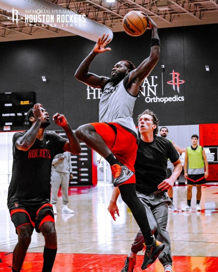 球队启动训练营,备战新赛季 球队启动训练营,备战新赛季