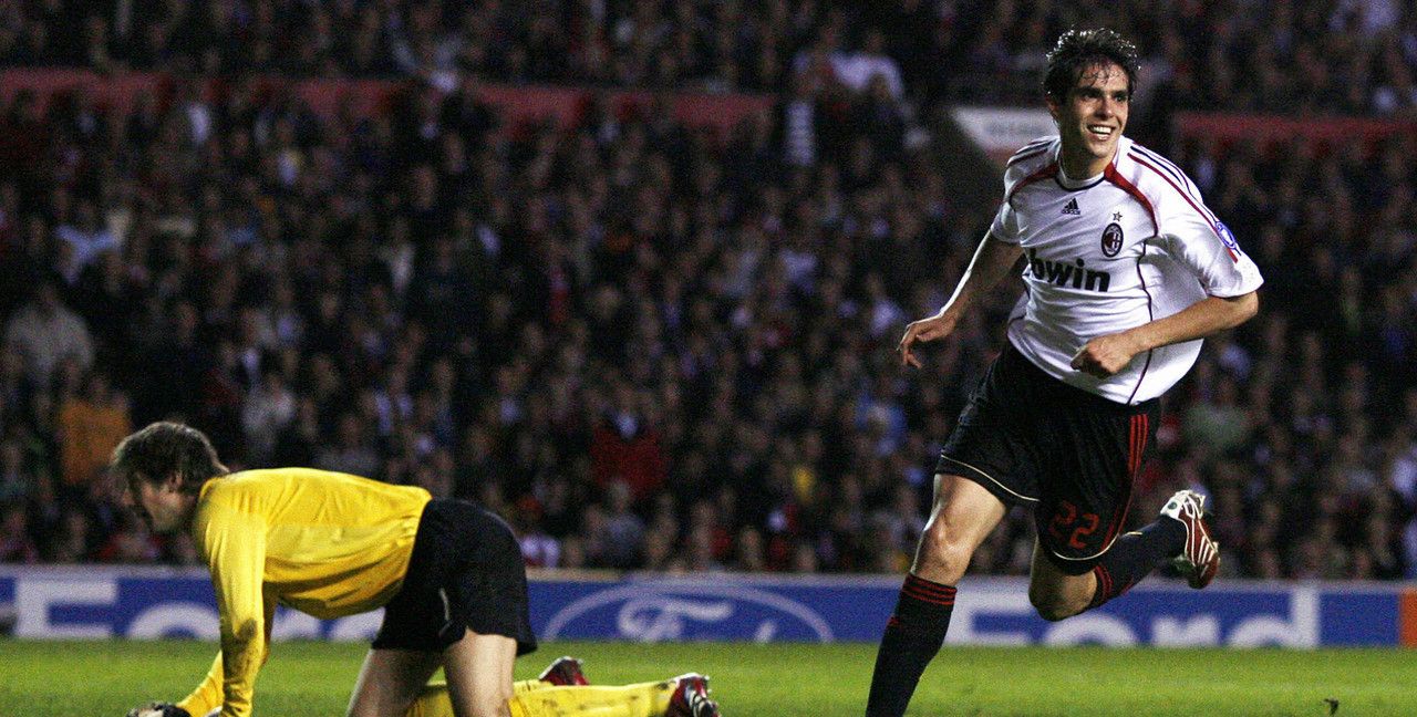 曼联不敌AC米兰,遗憾止步欧冠强 曼联不敌AC米兰,遗憾止步欧冠强