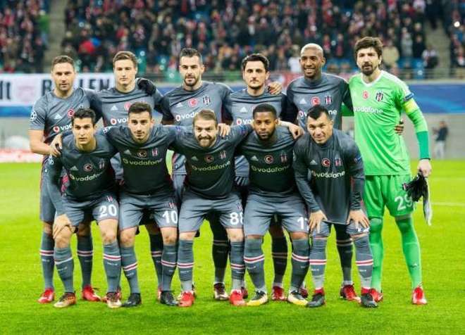 包含贝西克塔斯延续不败纪录,保持佳绩领跑联赛的词条 包含贝西克塔斯延续不败纪录,保持佳绩领跑联赛的词条