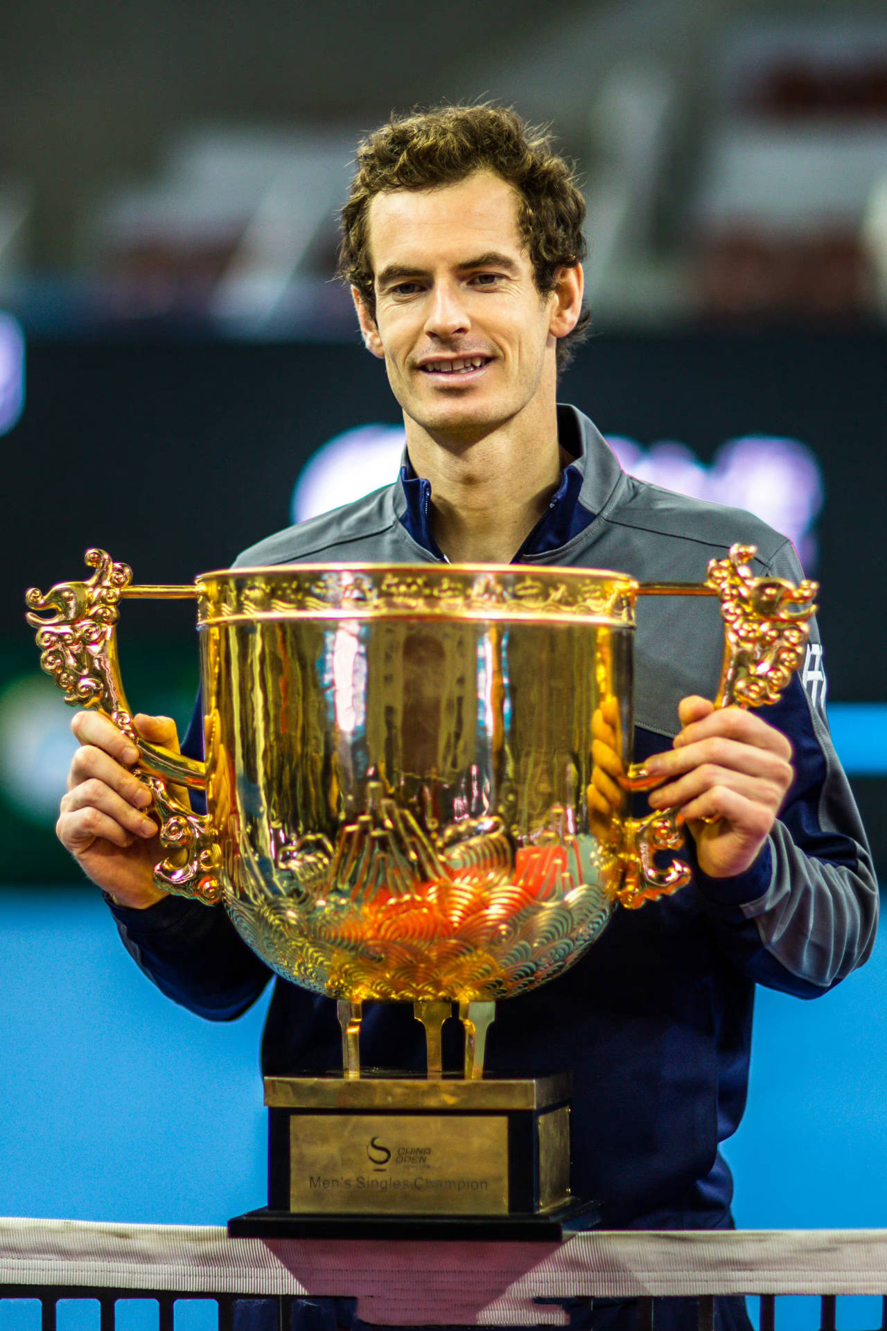 包含法国网球队逆转欧洲网球队，穆雷统治全场的词条