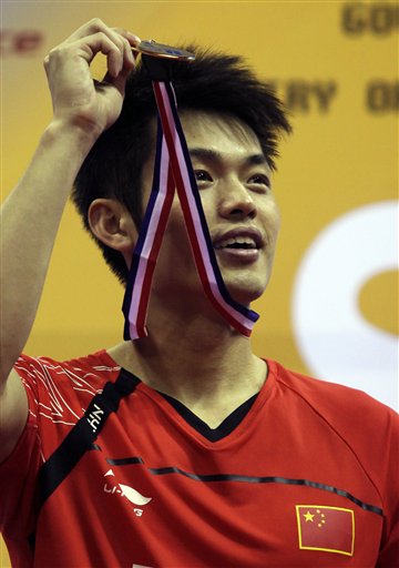 包含韩国羽毛球队强势印度羽毛球队，林丹三分雨点燃全场的词条