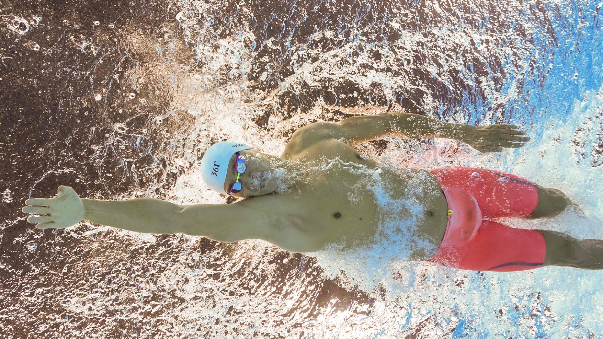 阿圭罗爆发破坚冰，摩纳哥式坚韧助巴拉圭淘汰赛惊险过关